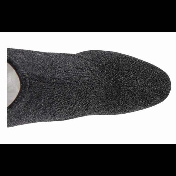 Kendall + Kylie Hailey4 Black Glitter Booties 11 - Picture 5 of 6